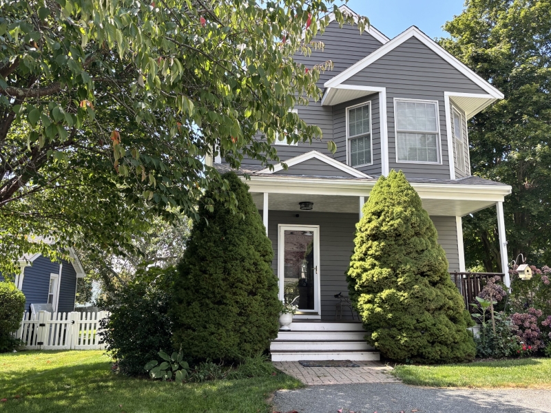 3 BR / Newport